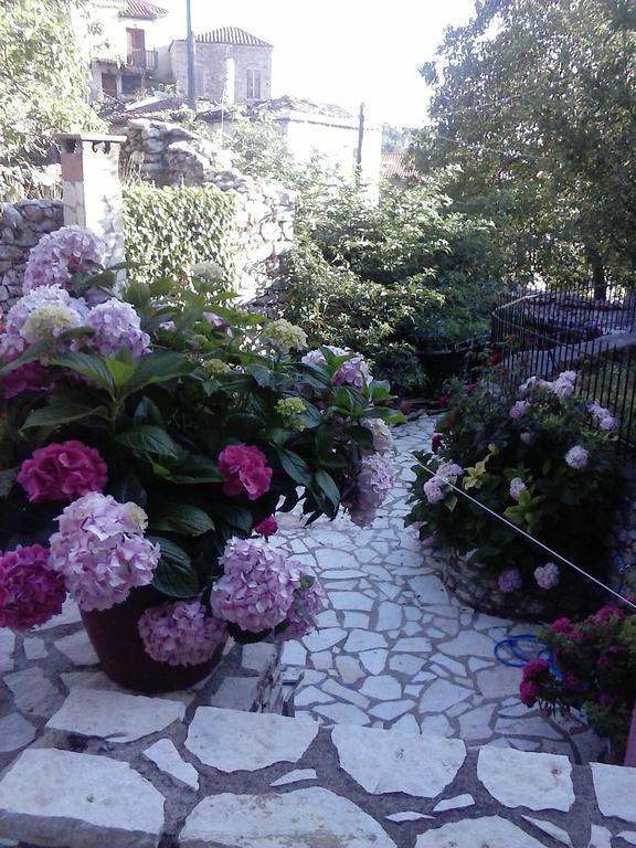 Guesthouse Стемница Екстериор снимка